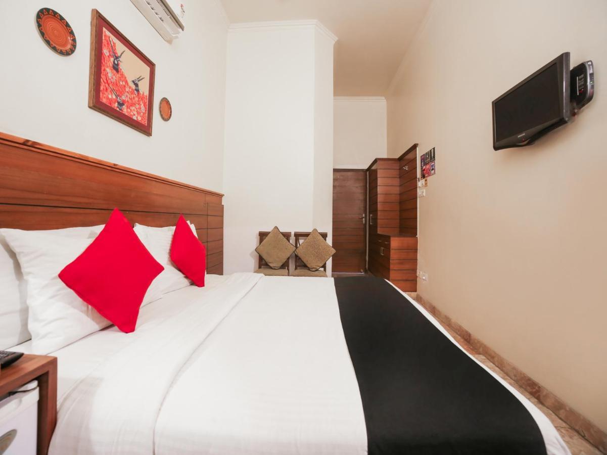 Capital O 10953 Dayal Lodge - A Boutique Hotel Agra  Exterior foto