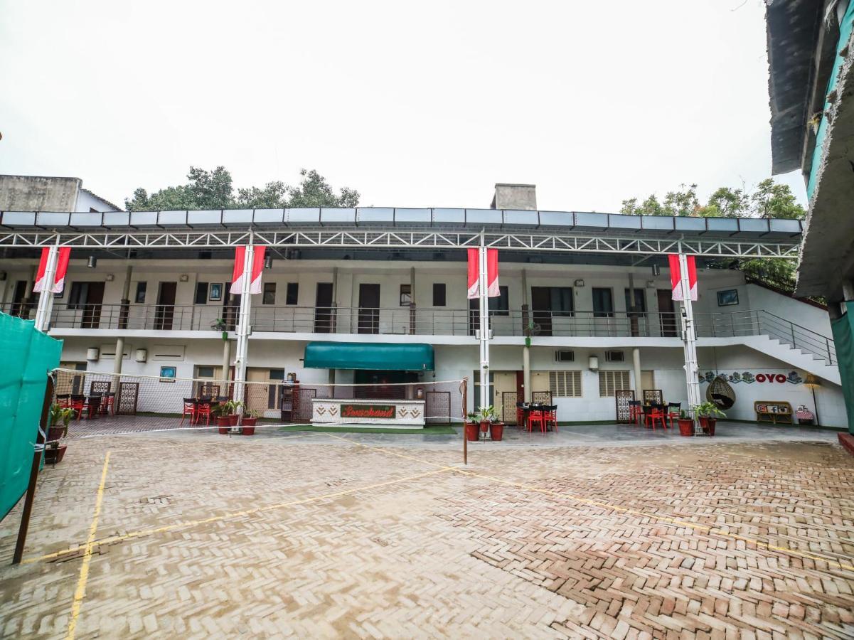 Capital O 10953 Dayal Lodge - A Boutique Hotel Agra  Exterior foto